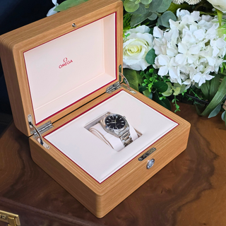 Omega Seamaster Aqua Terra 150M 220.10.41.21.01.001 - Black Dial - 41mm- Automatic - Never Worn