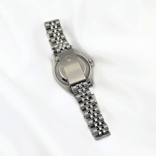 Ladies Rolex Datejust 79174 – Factory Mother of Pearl Dial – Full Set (2004)