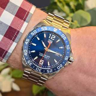 Tag Heuer Formula 1 - Ref. WAZ1010 - Quartz - Blue Sunray Dial - 43mm - Full Set - 2023