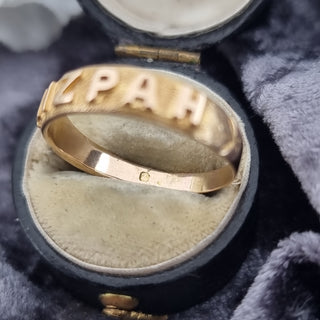 Victorian 18ct Peach Gold Mizpah Band Ring