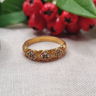 Victorian 18ct Yellow Gold Seed Pearl Trilogy Patterned Band Ring c1881