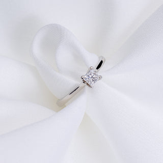 Platinum 0.33ct Natural Diamond Solitaire Princess Cut Ring