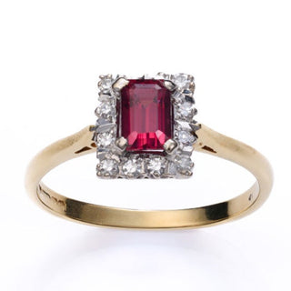 Vintage 18ct Yellow Gold Diamond And Garnet Cluster Ring