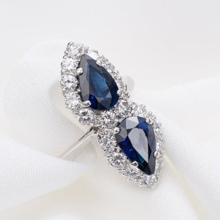 18ct White Gold VS Diamond & 3.5ct Natural Sapphire Pear Cut Toi et Moi Twist Halo Ring