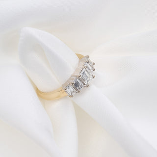 18ct Yellow Gold 1.35ct Emerald Cut Diamond Five Stone Ring – E/F VS2