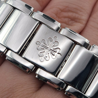 Patek Phillipe Twenty-4 4910/10A-011 Stainless Steel 25mm
