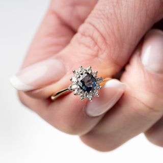 Vintage 18ct Sapphire And Diamond Cluster Ring