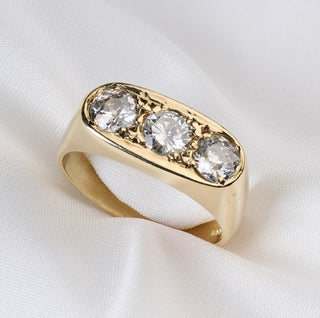 18ct Yellow Gold 1.8ct Diamond Unisex Trilogy Ring