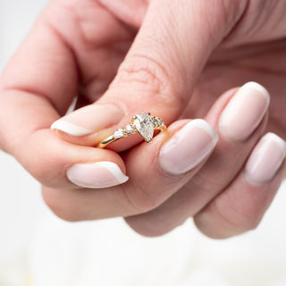 18ct Yellow Gold 0.6ct Pear Cut Diamond Solitaire Ring GIA Certified