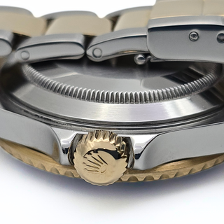 Rolex Submariner 16613 "Bluesy" Wristwatch - 40mm - Automatic - Blue Dial (2009) - Men's- Full Set