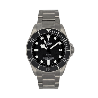 Tudor Pelagos 25600TN Titanium - Black Dial - 42mm - Automatic Dive Watch - Full Set (2023)