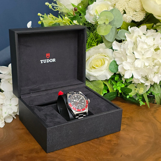 Tudor Black Bay GMT “Pepsi” M79830RB-0001 - Automatic - 41mm - Full Set (2019)