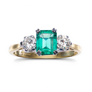 18ct Yellow Gold 1.05ct Colombian Emerald Diamond Trilogy Ring Certified