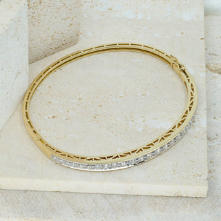Vintage 18ct White & Yellow Gold Diamond Line Bangle – 2.00ct – Medium Fit-Hinged