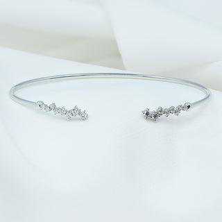 18ct White Gold Diamond Slender Bangle – Graduated Diamond Set – 65mm