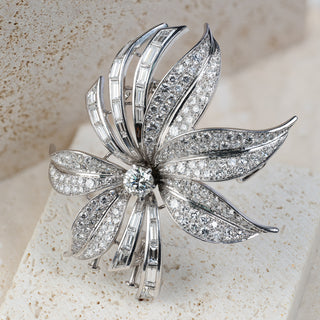 18ct White Gold 5ct+ Natural Diamond Handmade Brooch Pendant - Emerald &amp; Round Cut Diamonds