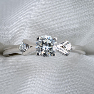 Diamond 0.65ct Trilogy Ring Platinum 950 VS1 Natural Diamonds