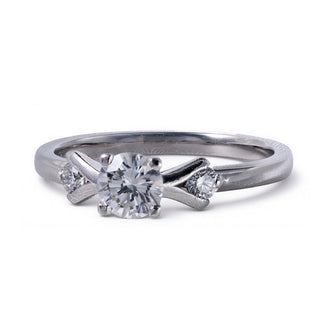 Diamond 0.65ct Trilogy Ring Platinum 950 VS1 Natural Diamonds