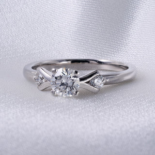 Diamond 0.65ct Trilogy Ring Platinum 950 VS1 Natural Diamonds