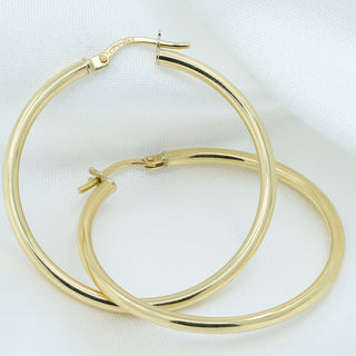 18ct Yellow Gold 32mm Round Hoop Earrings – 2mm Tube