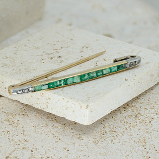 Late Victorian 15ct Gold Natural Emerald & Old-Cut Diamond Bar Brooch – 50mm – 3.6g