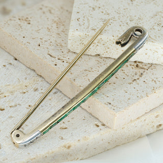 Late Victorian 15ct Gold Natural Emerald & Old-Cut Diamond Bar Brooch – 50mm – 3.6g