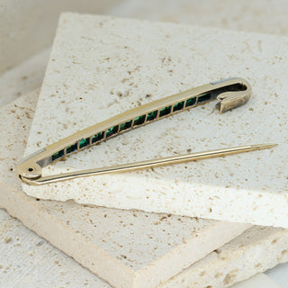 Late Victorian 15ct Gold Natural Emerald & Old-Cut Diamond Bar Brooch – 50mm – 3.6g