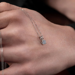 18ct White Gold 0.4ct Diamond Solitaire Pendant Necklace