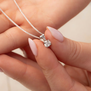 14ct White Gold 0.45ct Diamond Pendant Fox Link Necklace