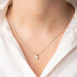 14ct White Gold 0.45ct Diamond Pendant Fox Link Necklace