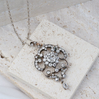 Victorian Circa 1850s 2.00ct Old Cut Diamond Heart Lavallière Pendant Necklace - Platinum, Silver & Gold