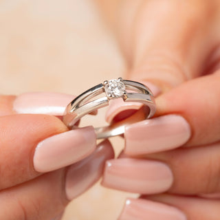 Platinum Split-Shoulder 0.31ct Diamond Solitaire Ring