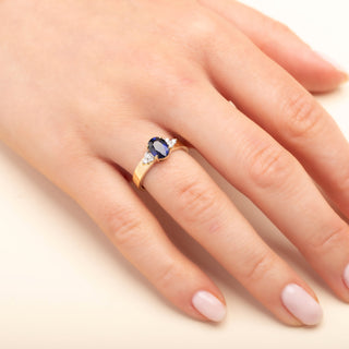 18ct Yellow Gold 1.3ct Oval Cut Sapphire & 0.15ct Diamond Trilogy Ring