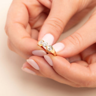 18ct Yellow Gold 0.6ct Round & Princess Cut Diamond Trilogy Ring