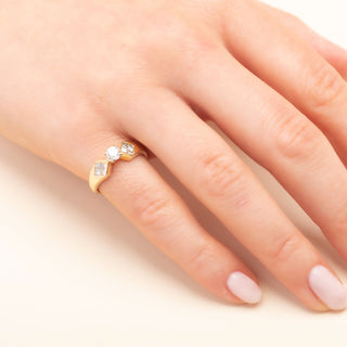 18ct Yellow Gold 0.6ct Round & Princess Cut Diamond Trilogy Ring