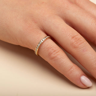 18ct Yellow Gold 1ct Diamond Full Eternity Band Ring