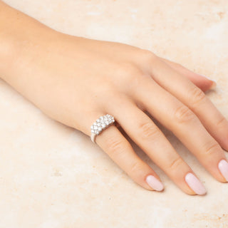 18ct White Gold 2ct Diamond Cluster Ring