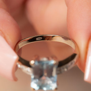 18ct White Gold Emerald Cut Aquamarine & Diamond Ring