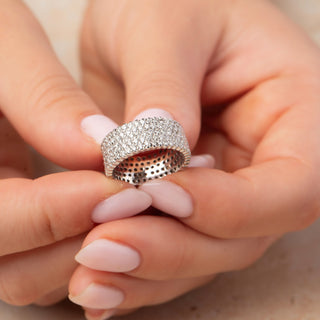 18ct White Gold 2ct Diamond Five Row Pavé Set Band Ring