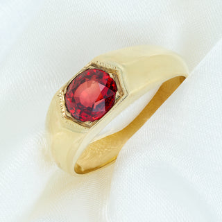18ct Yellow Gold 1.6ct Certified Red Corundum Pinky Ring