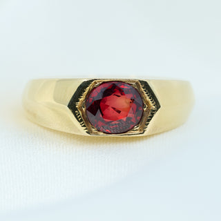 18ct Yellow Gold 1.6ct Certified Red Corundum Pinky Ring