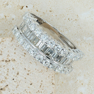 18ct White Gold Diamond Half Eternity Ring – 2.00ct – Baguette & Round Cut Cluster – Size O