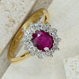Vintage 18ct Yellow & White Gold Ruby & Diamond Cluster Ring – Old European Cut – Size L