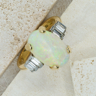 18ct Yellow Gold Opal & Diamond Cocktail Ring – Approx. 2.5ct Opal – Size N