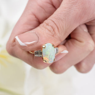 18ct Yellow Gold Opal & Diamond Cocktail Ring – Approx. 2.5ct Opal – Size N