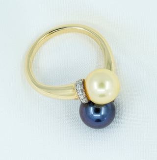 18ct Yellow Gold Tahitian & Golden Pearl Diamond Crossover Ring