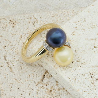 18ct Yellow Gold Tahitian & Golden Pearl Diamond Crossover Ring