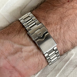 Tag Heuer Formula 1 WAH111C 41mm Black Dial Quartz Full Set 2010