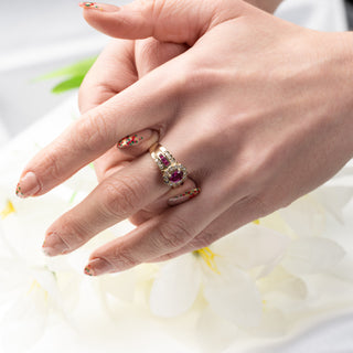18ct Yellow Gold 0.83ct Ruby & Diamond Cluster Band Ring - Vintage Designer Style