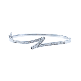 18ct White Gold Diamond Set Crossover Hinged Bangle 0.6ct